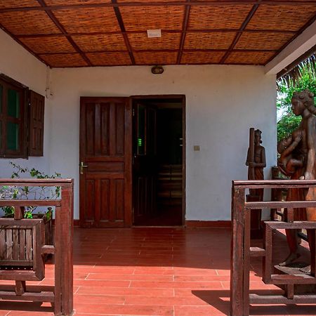 Relais Du Kirindy Hotel Exterior photo